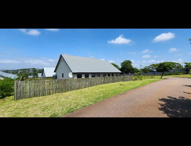 912M² VACANT LAND FOR SALE IN SALT ROCK